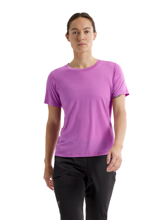 Lana Merino Wool Crew SS W model